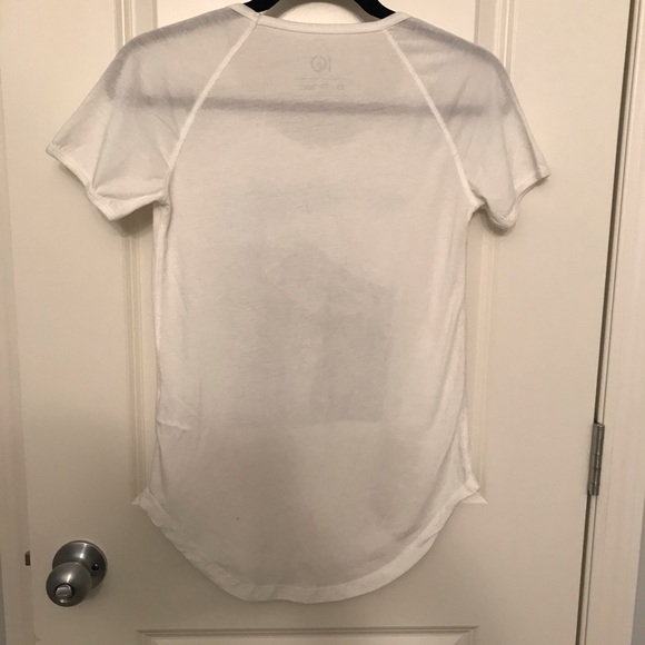 Tentree Mountian T-shirt - Picture 3 of 3